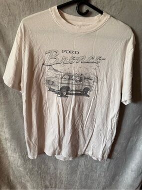 Abercrombie & Fitch Ford Bronco Graphic Tee - Cream